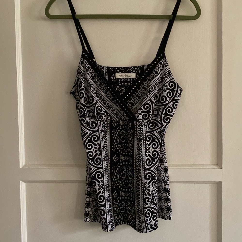 White House Black Market - Signature Knits - size Small